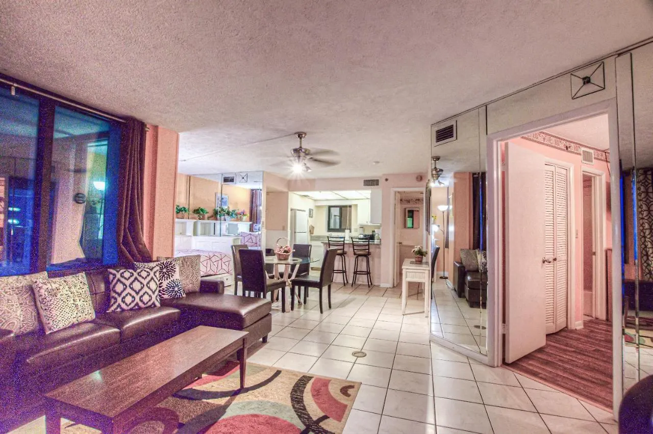 Holiday home Sunbird East 1107 - Beautiful Gulf Front, 1Bd 1 Ba, And Great Location Villa Panama City Beach